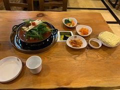 -喇喇排骨火锅·传统韩式脊骨汤(望京西园总店)