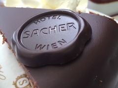 -Cafe Sacher(WIEN)