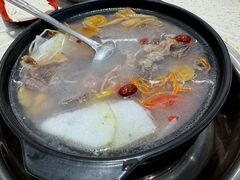 -九寨沟特色牦牛肉汤锅