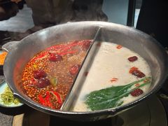 -湊湊火锅·茶憩(新中关购物中心店)