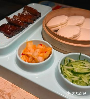 过生日还送了生日面还有免费的跳舞 超满意啊