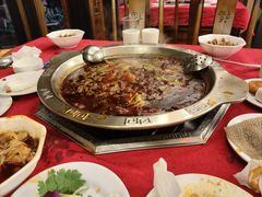 -山城年华老火锅(玉林店)