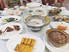 -广客美食坊(丹霞山店)