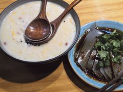 -勺子米线·云南传统小吃市集(四方街店)