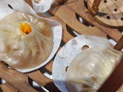 -龍堂蟹黄小笼包(万家丽店)