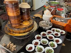 -周老三跷脚牛肉·全牛火锅(非遗传承店)