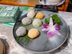 禄婶自制丸滑-禄婶鸡煲·打边炉