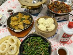 -堂瓦里·33年传统赣菜(第一街区店)