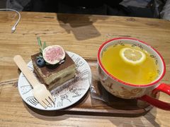 -萤火虫咖啡(后海店)