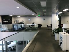 -上海冠松华奥奥迪4S店(张江店)