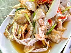 -四川小胡子海鲜(丁村万人海鲜广场店)