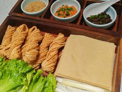 -胶东人家(奥体中心店)