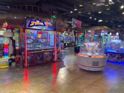 -卡通尼·Safari非洲探索乐园·生日会(金桥国际商业广场店)