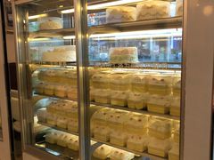 -红宝石·鲜奶小方·海派西点房(南丹店)