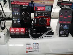 -Bic Camera (难波店)
