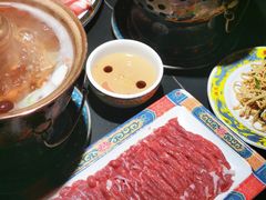 鲜嫩羊腿肉-虾乐园龙虾·夜宵(松江店)