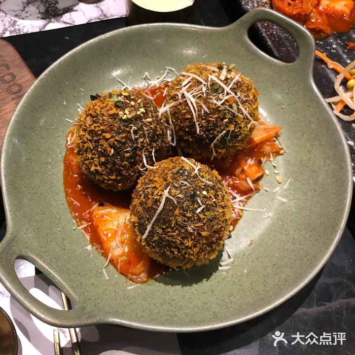 KCOOKING概念韩餐(世茂52+店)墨鱼芝士饭团图片