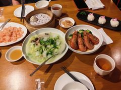 -乐忻皇朝(上海中心大厦店)