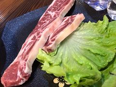 牛仔骨-意成料理