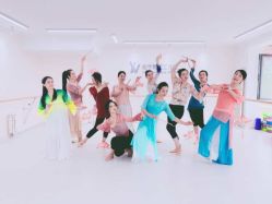 -佑宁舞蹈工作室