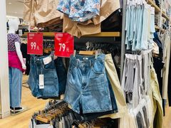 -优衣库(北京首开福茂宋家庄购物中心店)