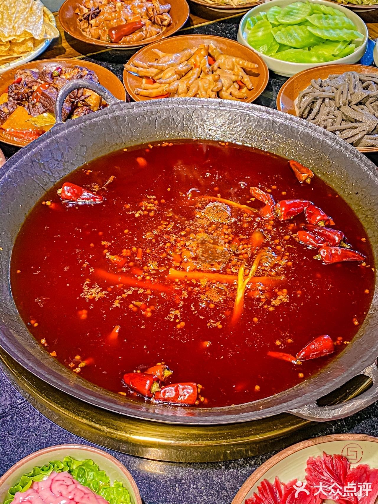 成都华阳人都吃疯的火锅店！