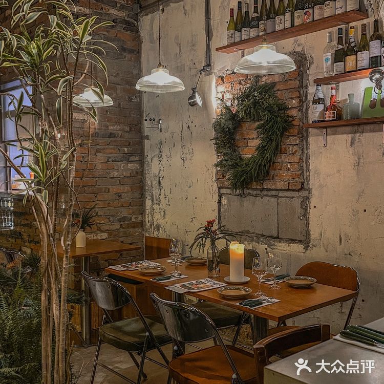 在上海遇到了梦中情饭 黑松露和牛鹅肝饭！🥢 