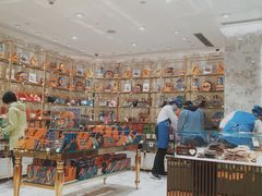 -VENCHI 闻绮(北京国贸商城店)