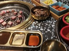 -黑牛の場烤肉(摩天活力城店)