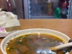 -黄阿姨锅贴大王(万航渡路店)