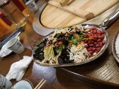 -万里闯关东铁锅炖菜馆(高新旗舰店)