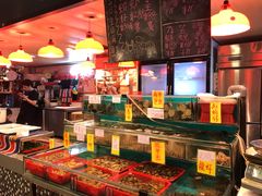 水产区-鲜入围煮花胶鸡海鲜火锅