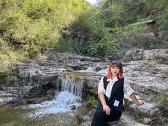 -大平台龙居瀑布旅游区