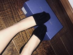 -STUART WEITZMAN(静安嘉里中心店)