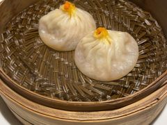 活拆蟹黄小笼包-成隆行·蟹王府(九江路店)