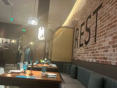 -金海华·Winsun玲珑国际·赫本时光(园区金鸡湖店)