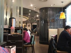 大堂-必胜客(百联又一城店)