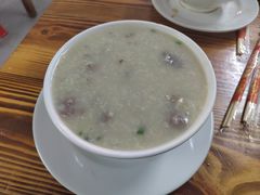 -河记肠粉店