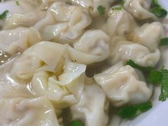 小馄饨-上海三鲜馄饨王(南门桥市场店)