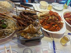 -金陵大勇烧烤·小龙虾·海鲜大咖(竹山路店)