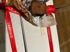 -Laderach 莱德拉(上海环贸iapm店)