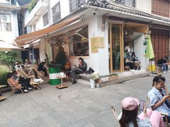 门面-大青树咖啡(大理古城店)
