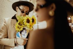 -至臻微拉婚纱摄影