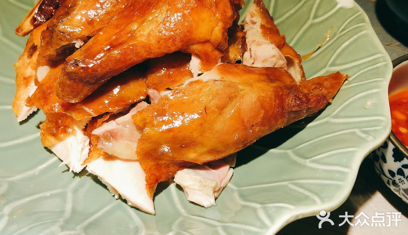 香味还行… 但和农庄烧鸡比还有距离