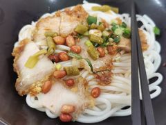 叉烧粉-丫丫桂林米粉(学府店)