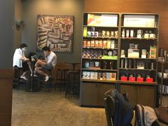 -星巴克臻选(深圳龙华红山天虹店)