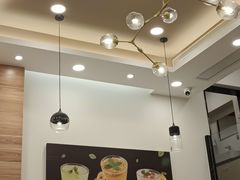 -佰搭果·广式茶餐厅(西华路店)