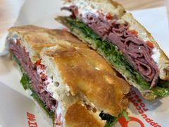 小红帽三明治-OUR Bakery(中海环宇荟店)