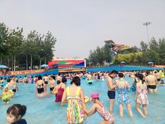 -欢乐水魔方水世界