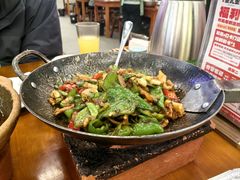 -堂瓦里·33年传统赣菜(第一街区店)